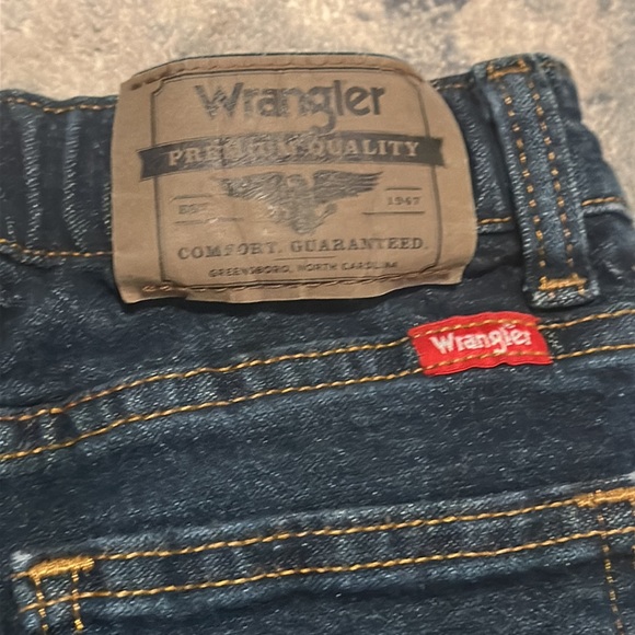 Wrangler boys straight leg jeans size 6 Slim - Picture 6 of 7